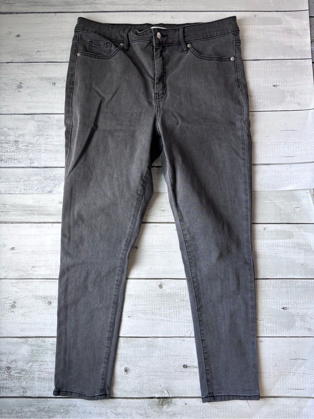 Jessica Simpson Dark Gray Skinny Jeans